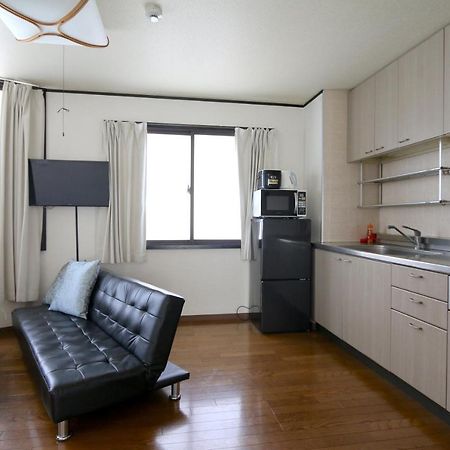 Liz3 Guest House Liz Nakazakicho Osaka Buitenkant foto
